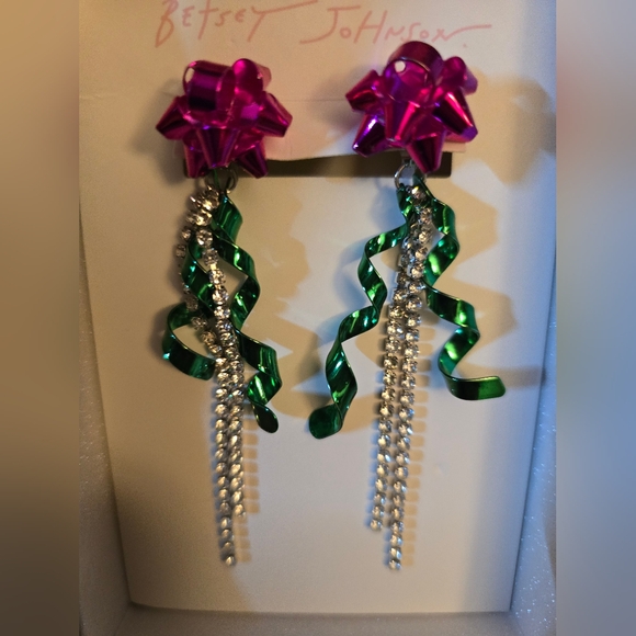 Betsey Johnson Christmas Bow Crystal Ribbon Holiday Front Back Drop Earrings NIB - Picture 9 of 16